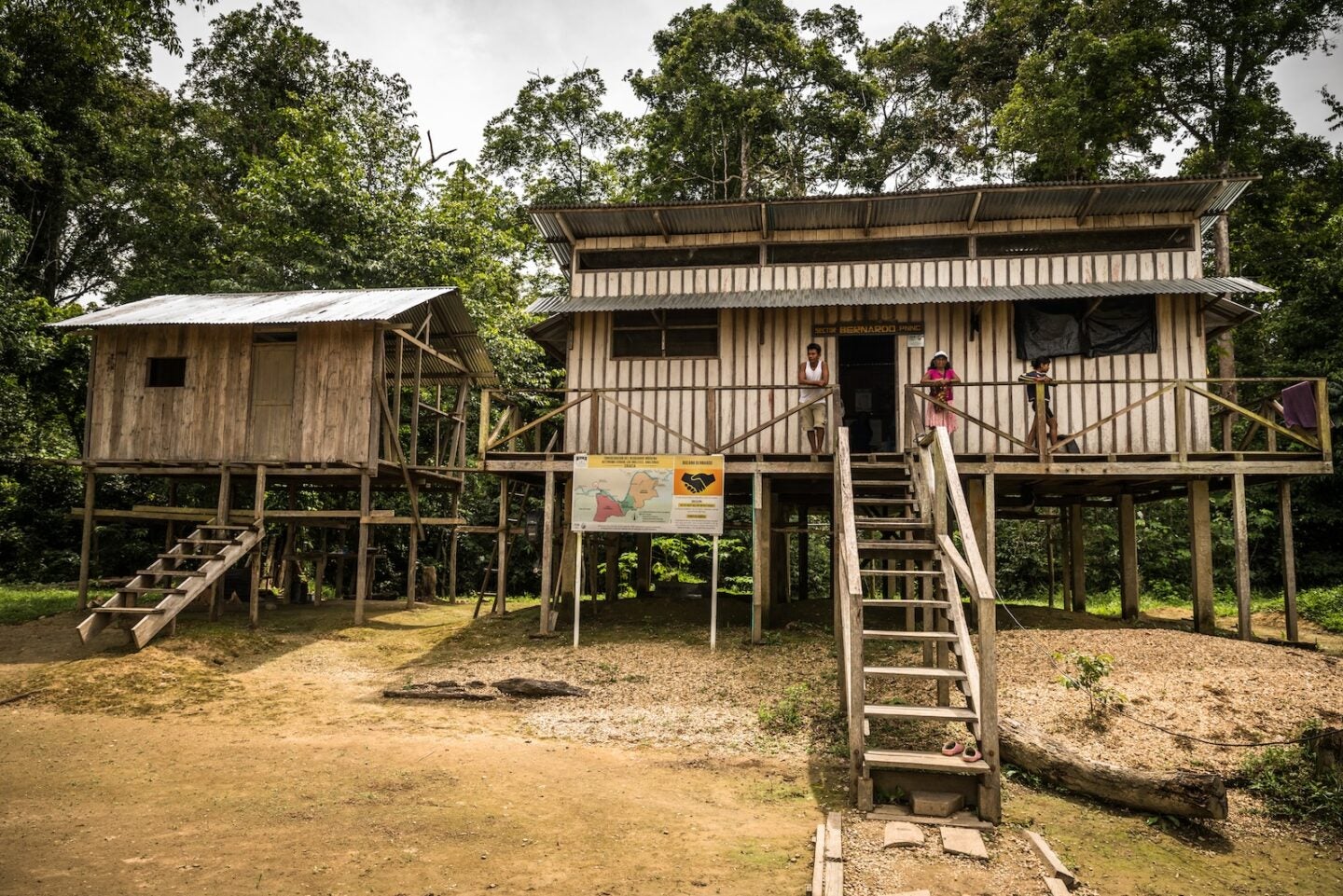 A cabin in the Colombian Amazon maintained by the National Park team and members of the Indigenous community of Manacaro to deter unauthorized people from entering the nature reserve. (Photo Courtesy of ACT)
