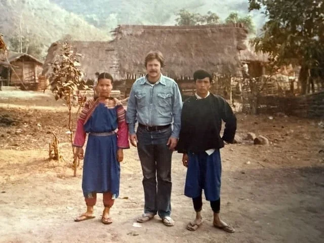 Warren Evans (middle) in Lisu village in Thailand, 1980. (Photo courtesy of Warren Evans)